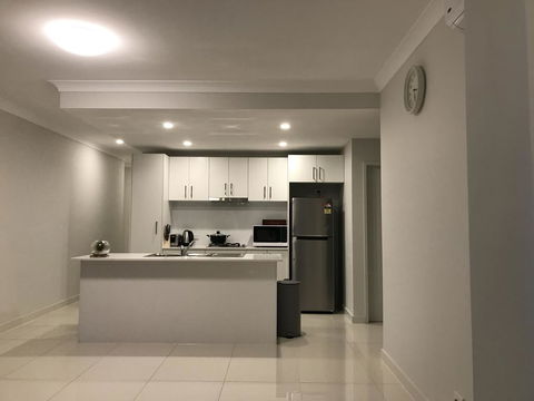 Shine Apartment - Darwin Holiday 2