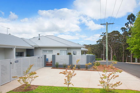 Shiraz Studio - Darwin Holiday 3