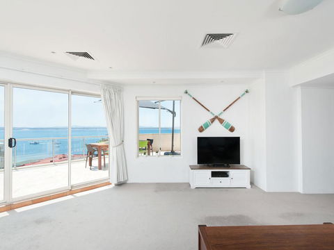 Shoal Bay Penthouse With Views And Resort Facilities - Darwin Holiday 2
