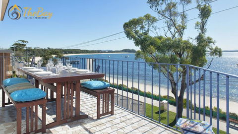 Shoal Towers No.9 - Darwin Holiday 0