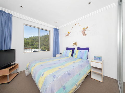 Shoal Towers No.9 - Darwin Holiday 1