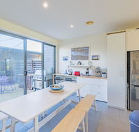 Shore to Relax - Family or Corporate Bookings Only - Darwin Holiday