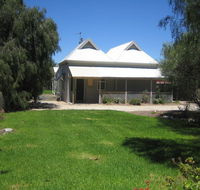 Showgrounds Cottage Naracoorte - Darwin Holiday