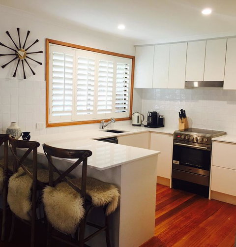 Simple Harmony - Darwin Holiday 3