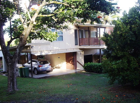 Sinclair - Rainbow Beach, Modern Beach House Close To Everything, Free Wi-Fi - Darwin Holiday 0