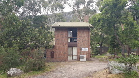 Six Seasons - Halls Gap - Darwin Holiday 1
