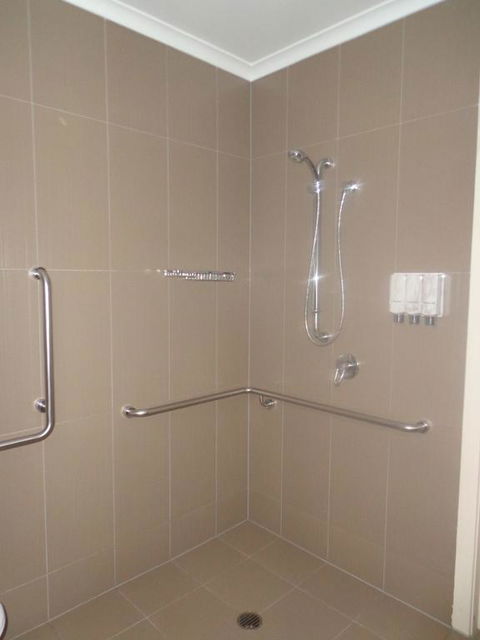 Smart Stayzzz Inns - Darwin Holiday 3