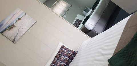 Smerdon Lodge Motel - Darwin Holiday 0