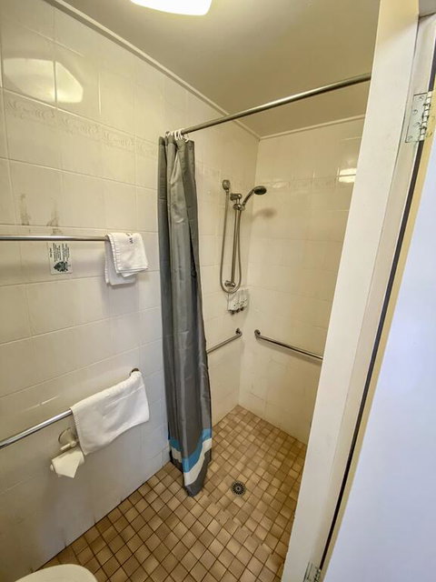 Snow Season Motor Inn - Darwin Holiday 3