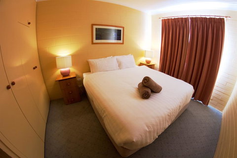 Snow Ski Apartments 36 - Darwin Holiday 3