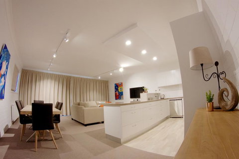 Snow Ski Apartments 39 - Darwin Holiday 0