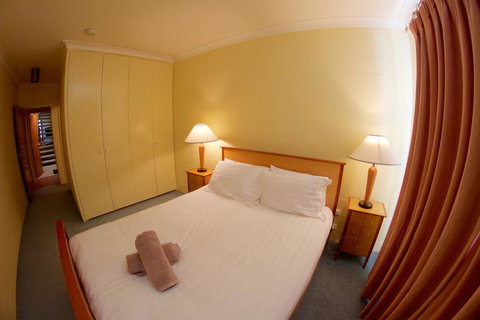 Snow Ski Apartments 41 - Darwin Holiday 3