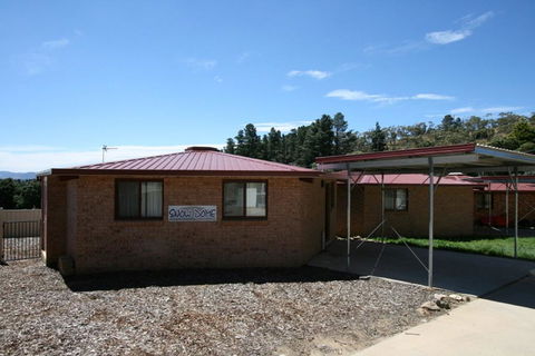 Snowdome 4/3 Poly Cow Lane - Darwin Holiday 2