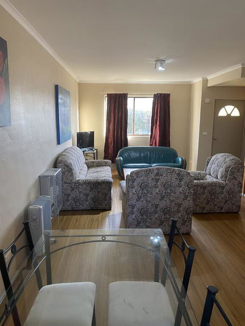 Snowgate Motel + Apartments - Darwin Holiday 1