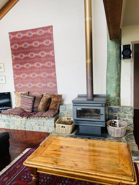 Snowgums On The Lake - Darwin Holiday 3