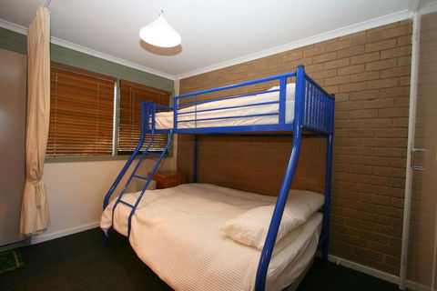 Snowy Saga 1 - Jindabyne - Darwin Holiday 3