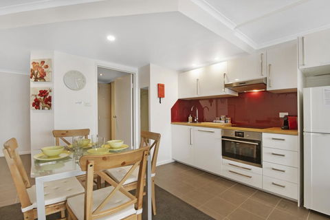 Snowy Studio - Jindabyne - Darwin Holiday 1