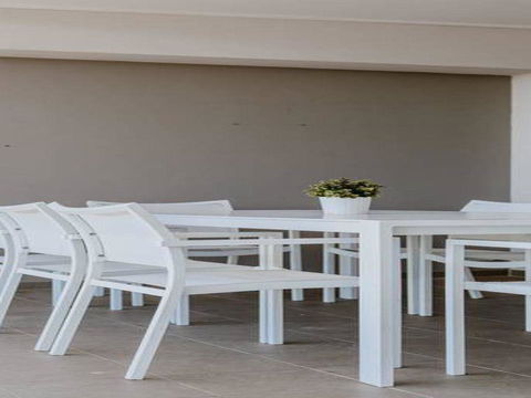SOLARIS @ Fingal Bay - Darwin Holiday 1