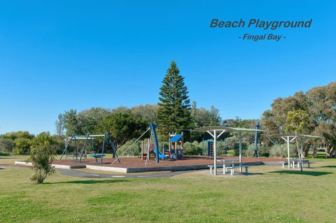 Sounds Of Sunshine 1 Upstairs Half Of House - Darwin Holiday 3