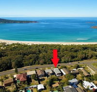 Sounds of Sunshine 1 Upstairs half of House - Darwin Holiday