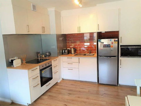 South Terrace 'Nesuto' + Smart TV + WiFi - Darwin Holiday 3