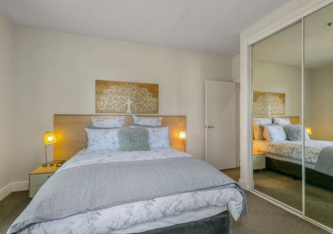 South Yarra Delight - Car Park, Wifi And Swimming Pool - Darwin Holiday 1