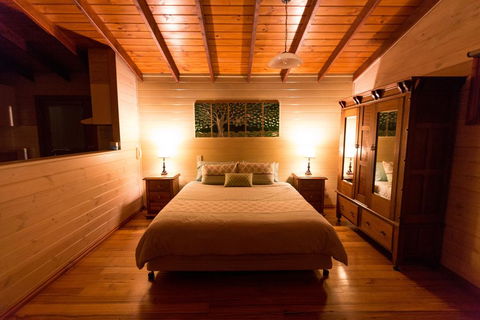 Southern Anchorage Retreat - Darwin Holiday 1