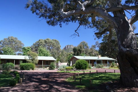 Southern Grampians Cottages - Darwin Holiday 0