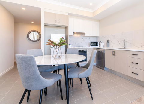 SP246-Brandnew Modern Apt In Penrith With Parking - Darwin Holiday 3