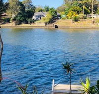 Spacious 2 Bedroom Beach Side Apartment - Close to shopping Centre with Coles Health Food Shop Sushi Pizza Cafes Hairdresse - Darwin Holiday
