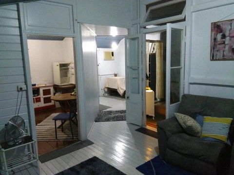 Spacious Apartment - Darwin Holiday 0