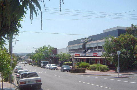 Spacious Apartment With Generous Entertaining - Darwin Holiday 1