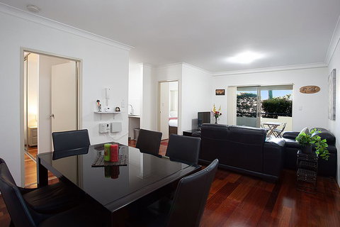 Spacious Family Apartment Close To Olympic Park - Darwin Holiday 0