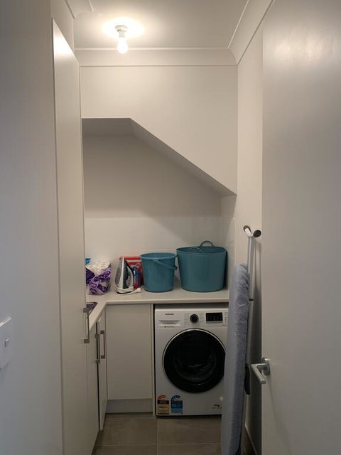 Spacious Rooms Home-Stay With Free Wifi - Darwin Holiday 2