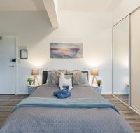 Spacious Studio 2mins to StationShopping Sleeps4 B - Darwin Holiday