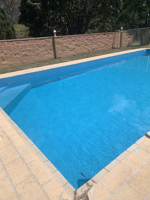 Spacious, Clean , Relaxing Country Escape Perfect For Large Groups And Families - Darwin Holiday 0