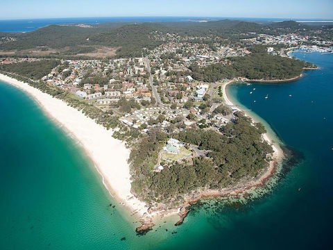 Spectacular Views & Walking Distance To The Beach! - Darwin Holiday 0