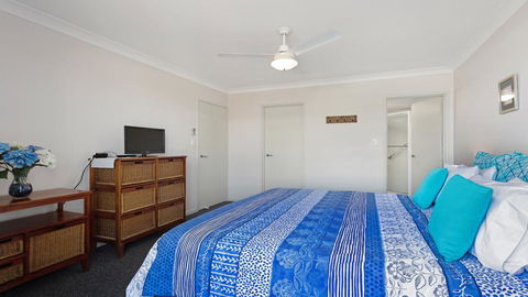 Spinnaker 102 - On The Lake! - Darwin Holiday 3