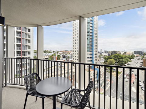 Spire Residences - Darwin Holiday 1