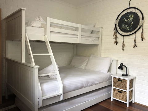 Sponars 4 - Darwin Holiday 1