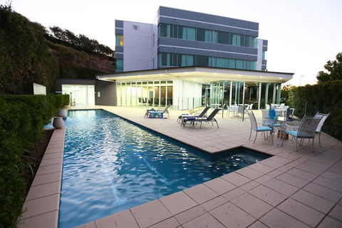 Springfield Lakes Boutique Hotel - Darwin Holiday 0