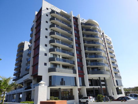 Springwood Tower Apartment Hotel - Darwin Holiday 0