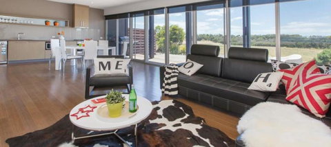 ST ANDREWS BEACH APARTMENT 4.02 - Darwin Holiday 0