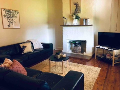 Stanton House, Central,Pets Welcome,Free WiFi&Breakfast! - Darwin Holiday 2