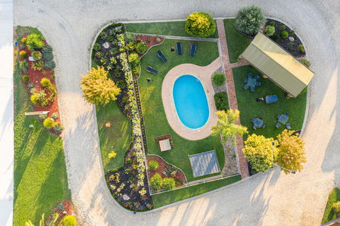 Statesman Motor Inn - Darwin Holiday 1