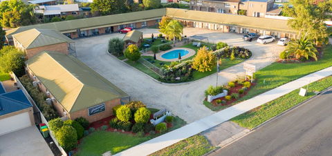 Statesman Motor Inn - Darwin Holiday 3