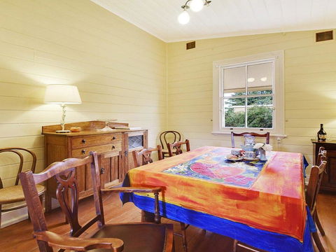 Station Masters Cottage - Classic Quaint & Nostalgia - Darwin Holiday 3