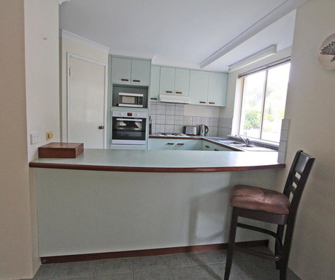 Stones-Throw - Darwin Holiday 1