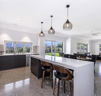 Stoney's On MIlls - Darwin Holiday