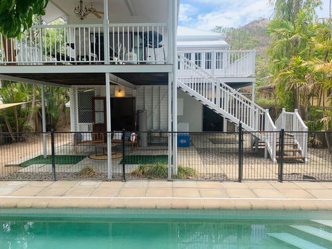 Stranded? Nowhere To Stay? Sanitised Apartment, Sleeps 4, Netflix, Wifi, Pool - Darwin Holiday 2